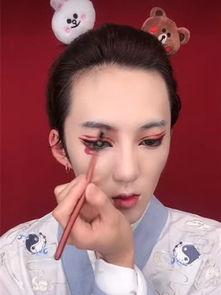 仿妆吃瓜,揭秘网红妆容背后的秘密