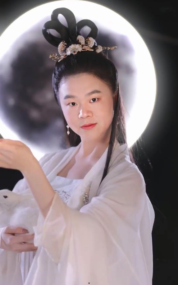 陈娇吃瓜,揭秘娱乐圈幕后真相