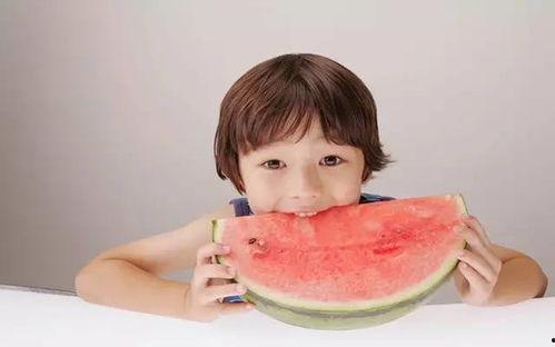 女娃吃瓜太厉害,揭秘娱乐圈背后的秘密